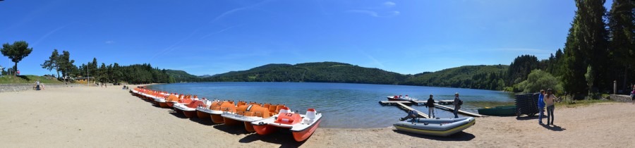 Lac issarles ardèche avec bébé