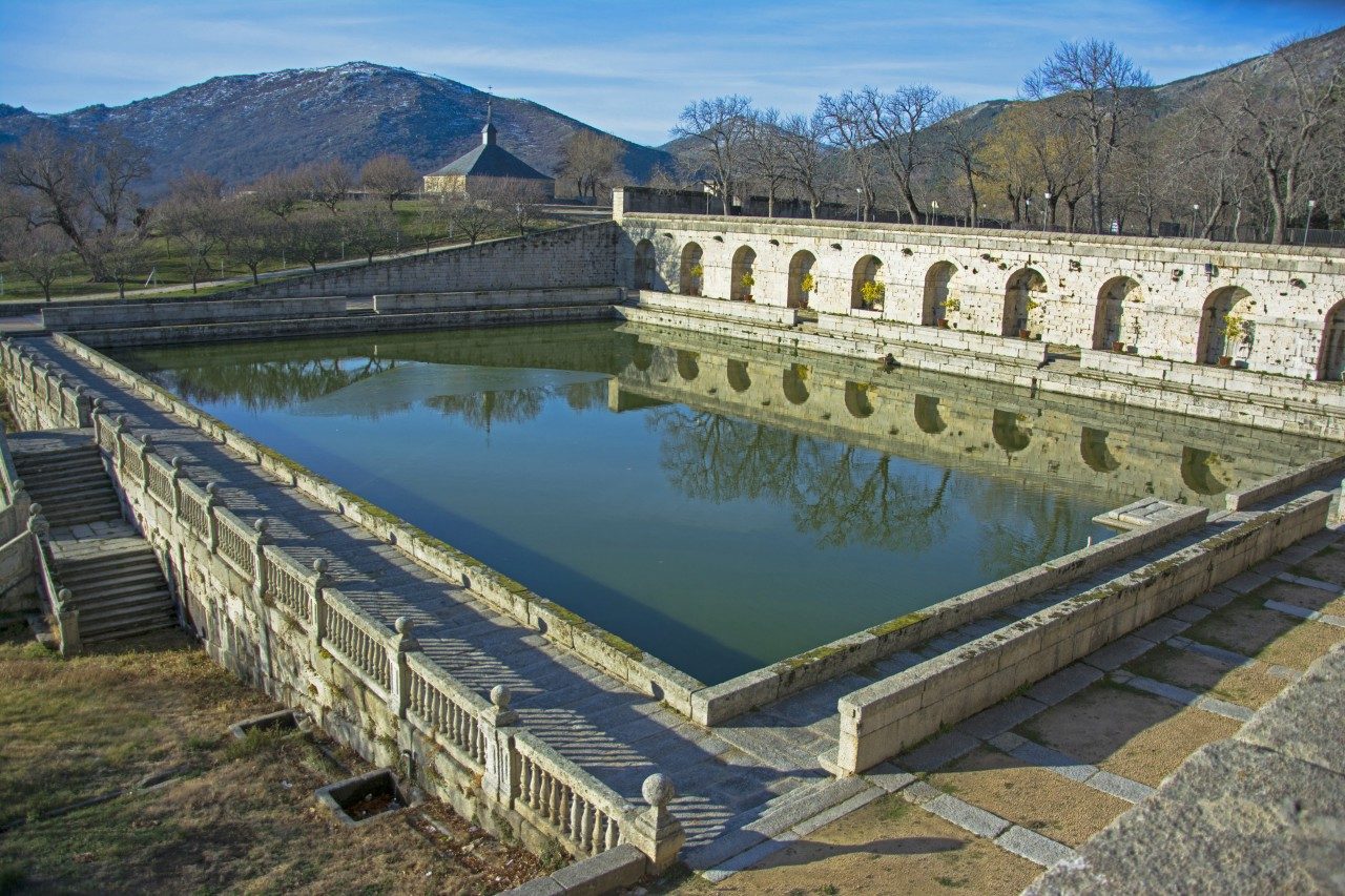 Que faire à El escorial, vue sur le monastère