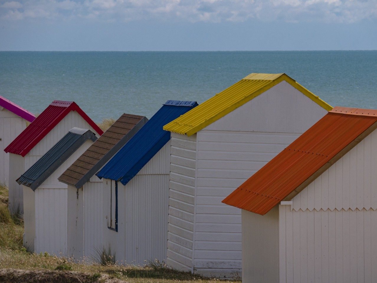 les cabanons de Gouville-sur-Mer sur mer