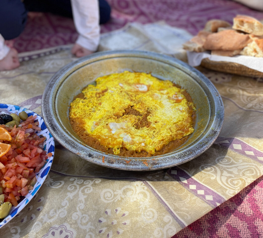 Repas bivouac désert