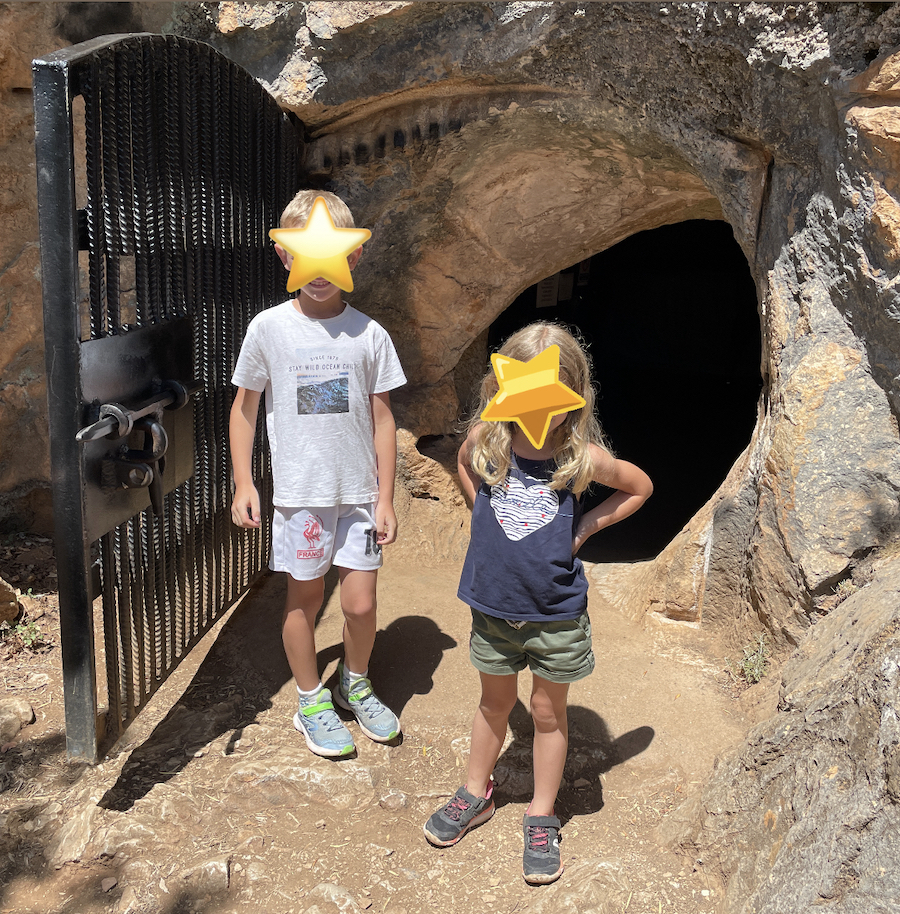 cueva de la pileta