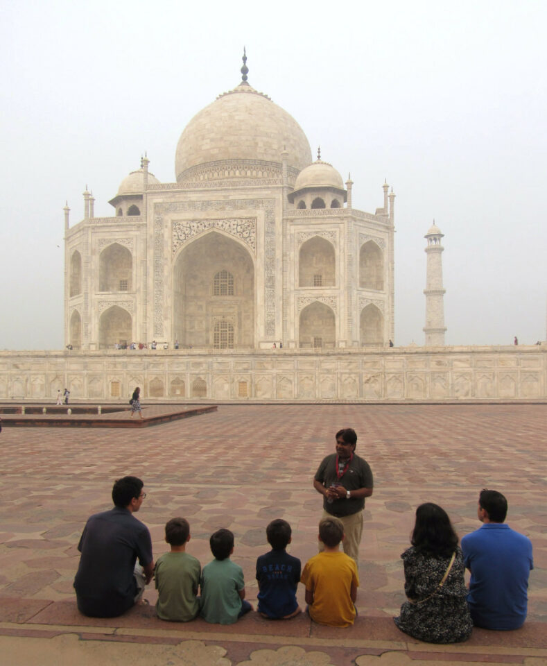 visiter le taj mahal en français