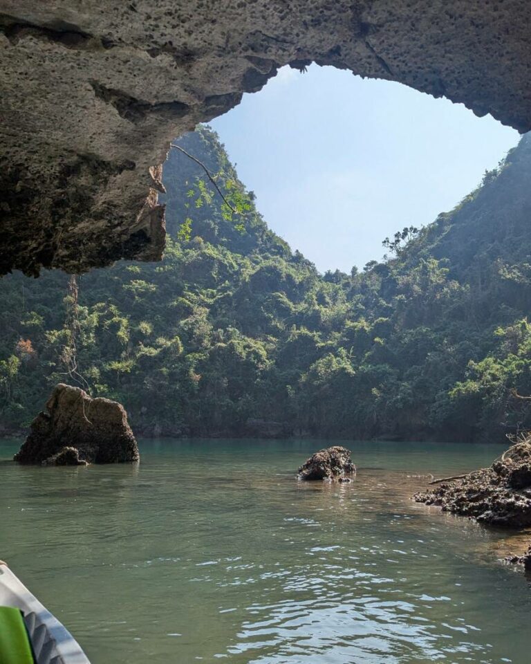 croisière dans la baie d'halong