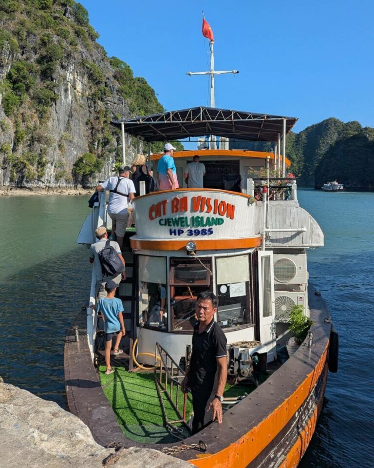 croisière dans la baie d'halong