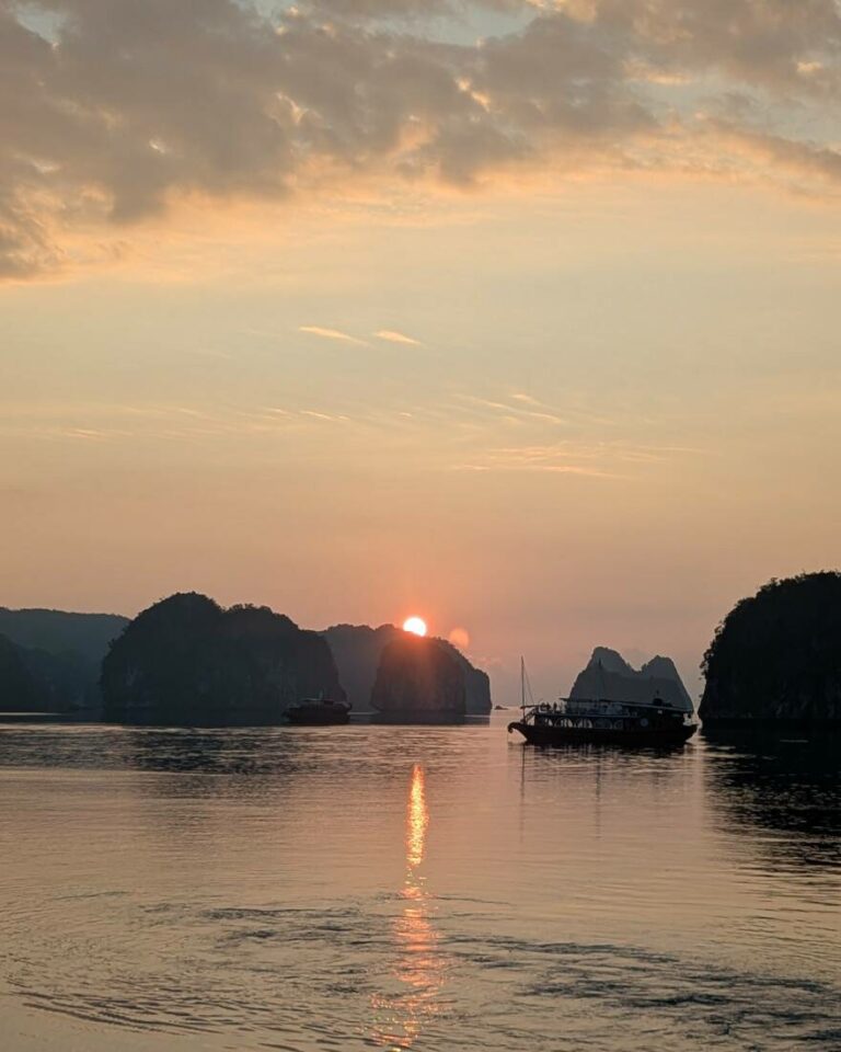 croisière dans la baie d'halong