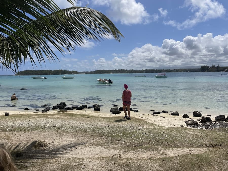 belle plage  maurice blue bay